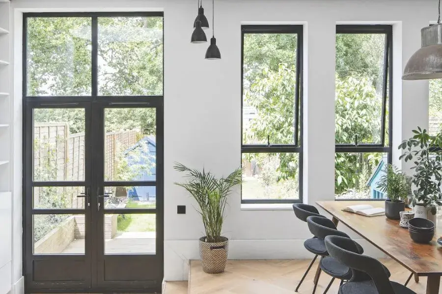 Modern Living Room Windows